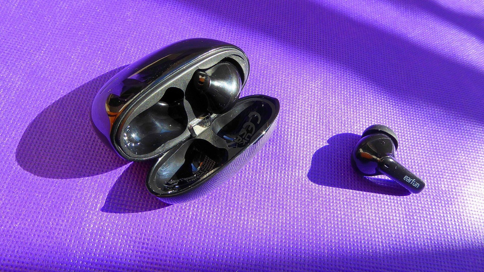 TWS earbuds: the specifications worth reading